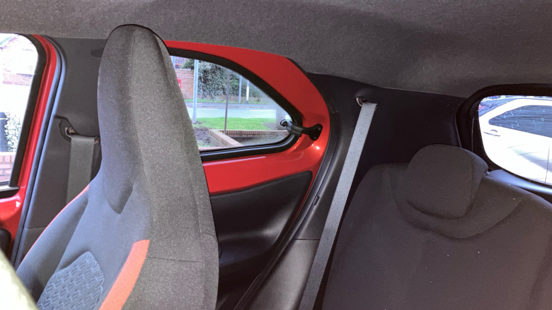 Toyota Aygo X 1.0 VVT-i Edge 5dr Petrol Hatchback